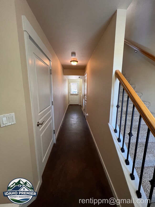 Foto del edificio - 8834 W Pine Valley Ln