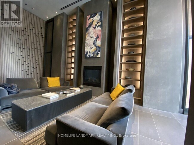 Photo du bâtiment - 55 Charles St E