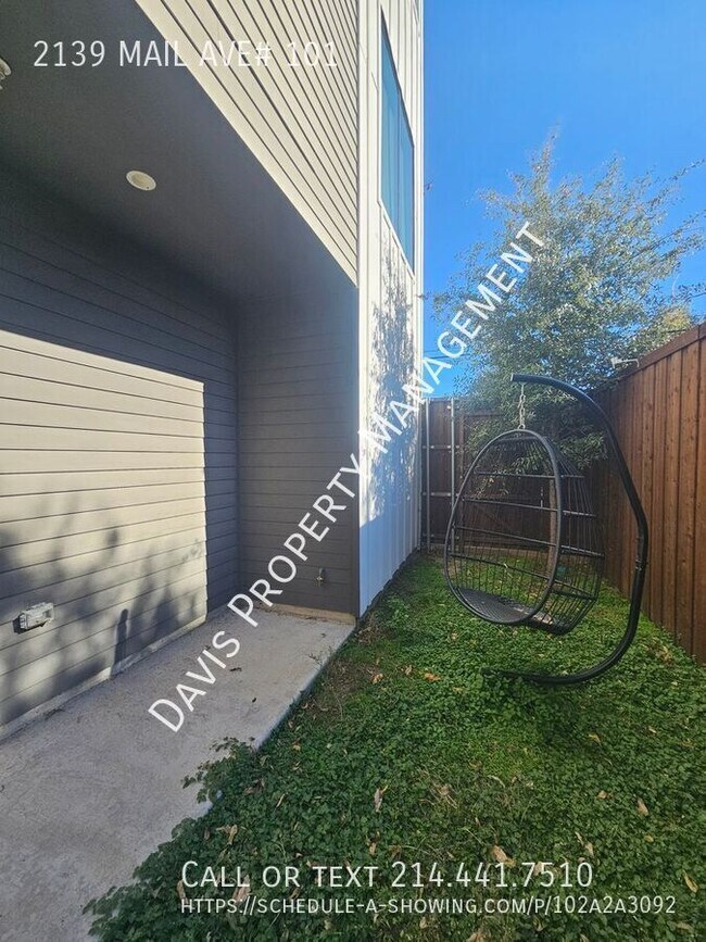 Photo - 2139 Mail Ave House