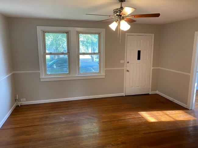 Photo - 312 Picker Ave House