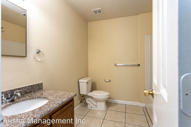 Building Photo - 4 br, 2 bath House - 12718 Drexel st