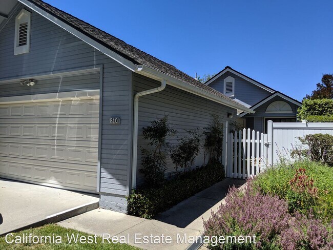 Foto del edificio - 2 br, 2 bath House - 810 Alyssum Street