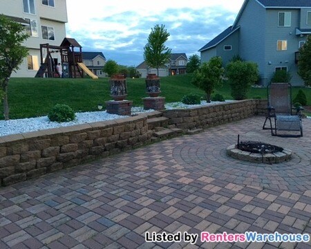 Building Photo - 8837 Whispering Oaks Alcove