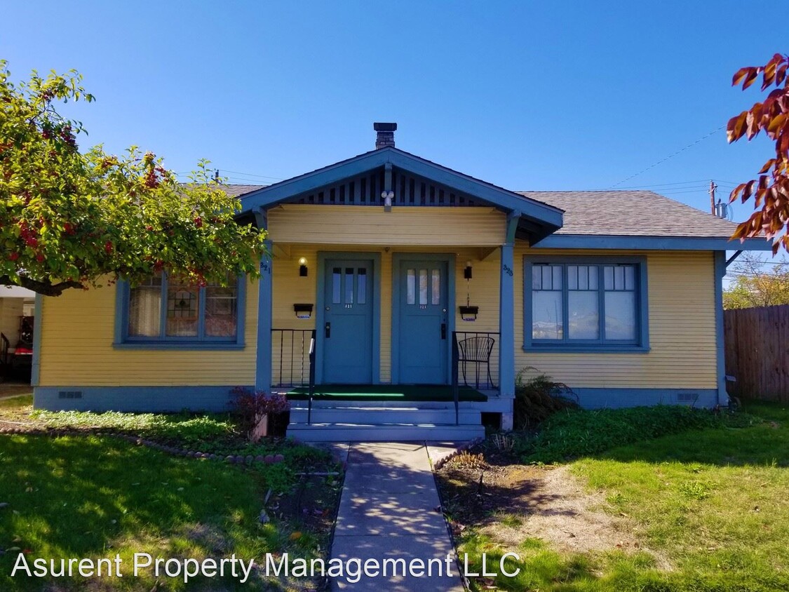 Primary Photo - 323-323 N Grape St