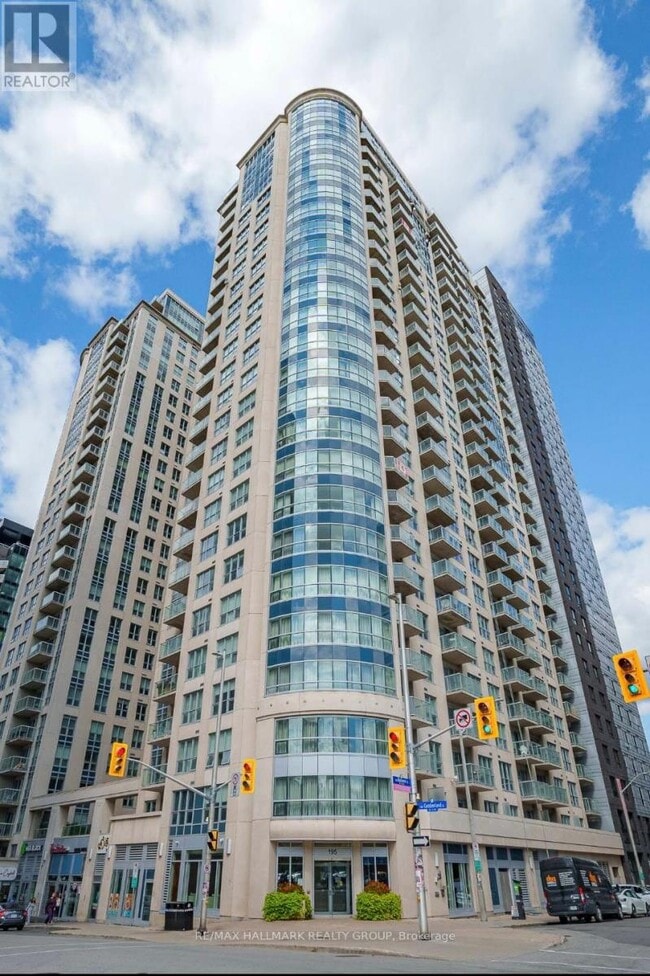 Building Photo - 195 Besserer St