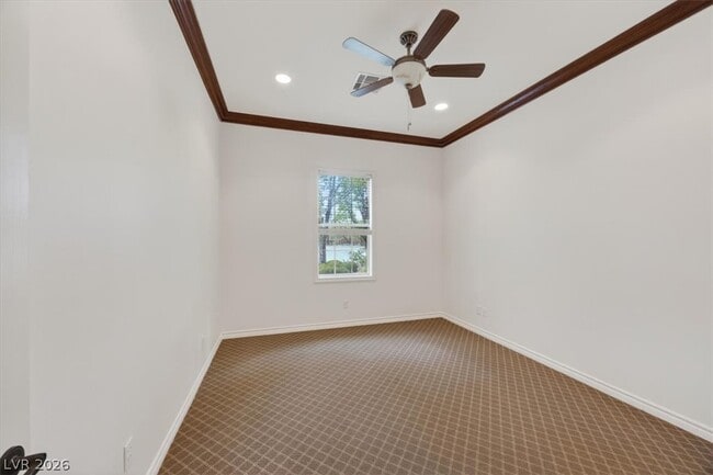Building Photo - 77 Tapadero Ln