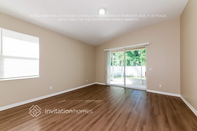 Foto del edificio - 6016 36th Ct E