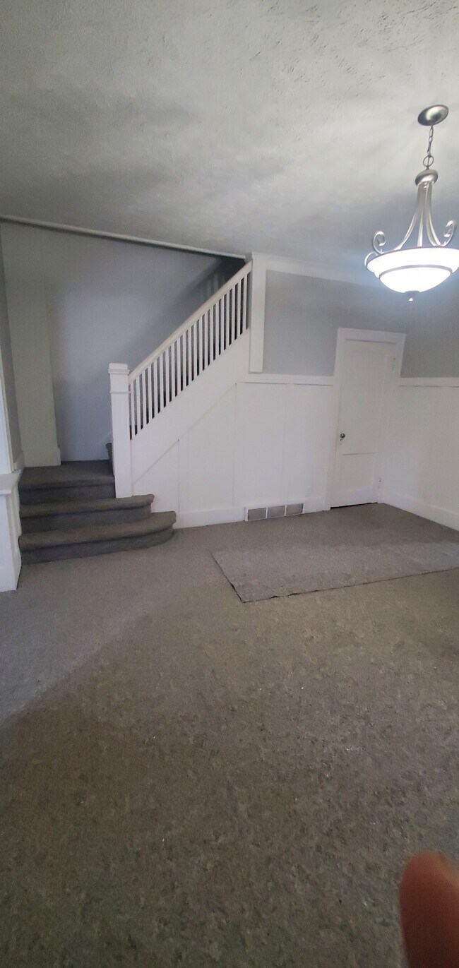 Foto del edificio - 607 W 3rd St