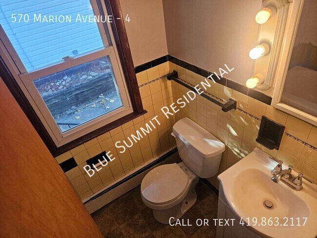 Foto del edificio - 570 Marion Ave