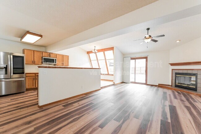 Foto del edificio - 28 Ward Ct