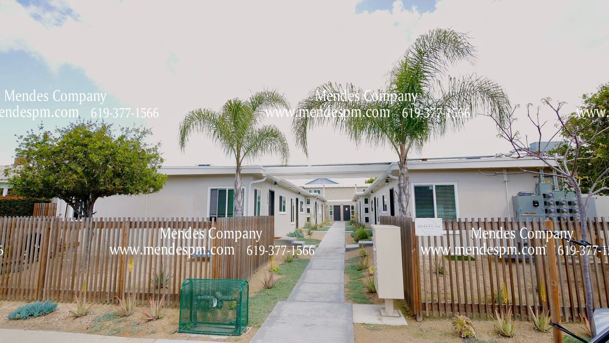 Primary Photo - 5072 Madison Ave
