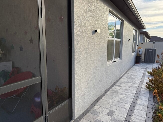 Foto del edificio - 30152 Skylark Dr