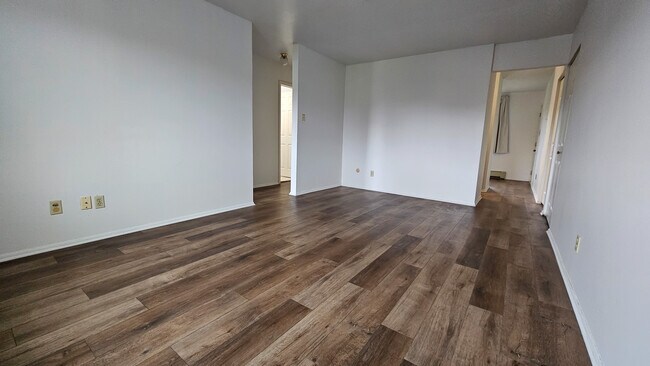 Foto del edificio - 5001 W 82nd Ct