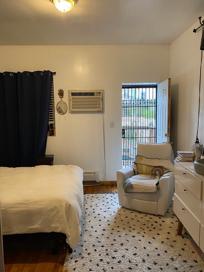 Bedroom - 210 Wyckoff St