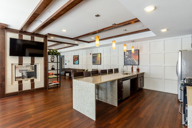 Interior Photo - Elmhurst 255
