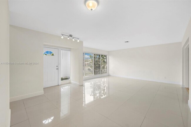 Foto del edificio - 8581 SW 27th St