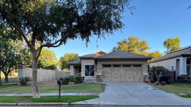 Building Photo - 3726 E Bruce Ct