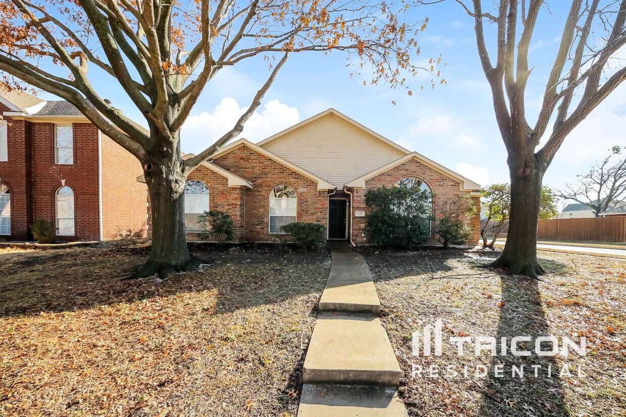 Primary Photo - 10805 Canoe Road Frisco TX