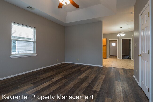 Foto del edificio - 3 br, 2 bath House - 714 N Quincy Ave