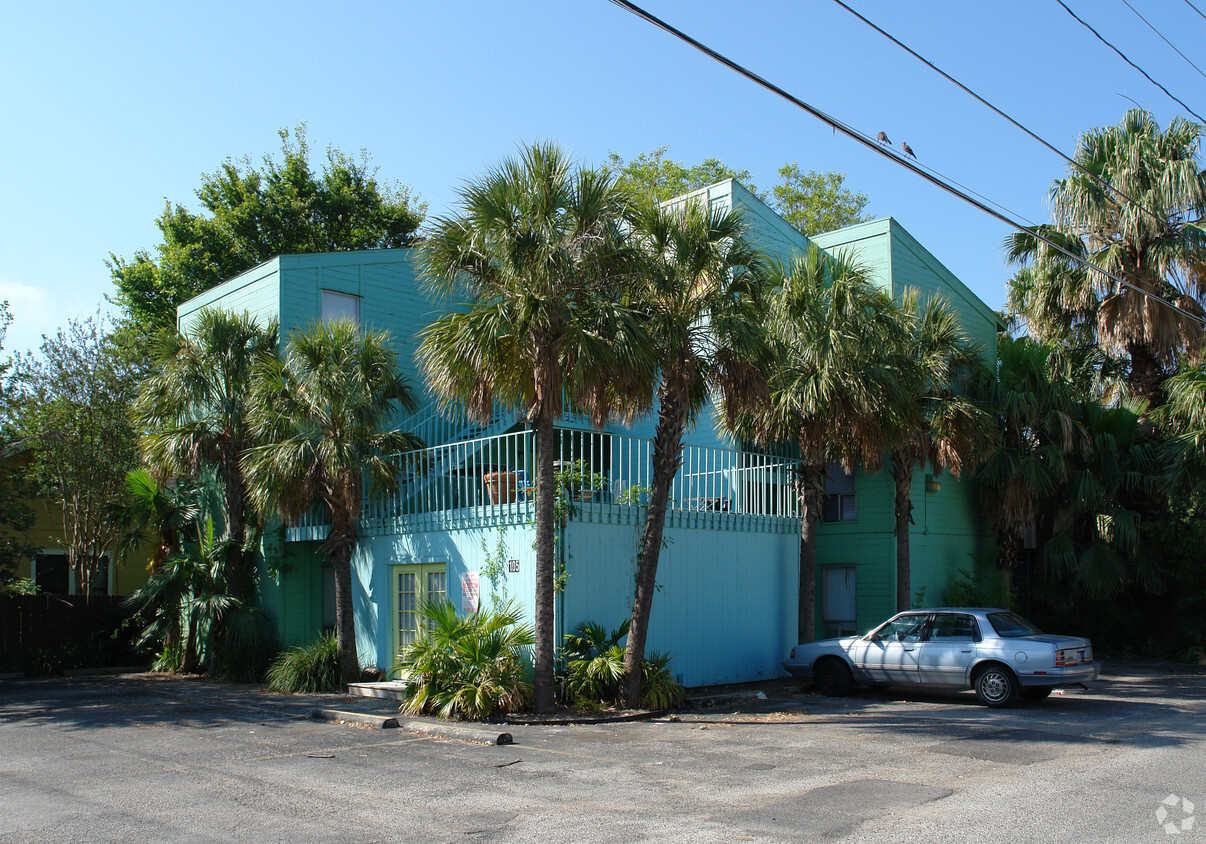 Foto del edificio - The Palms Apartments