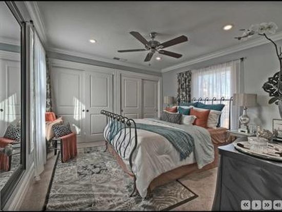 M Bedroom - 331 W Saint John St