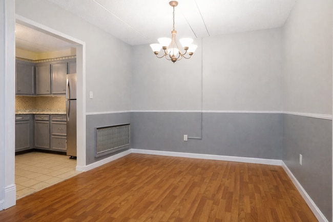 Building Photo - 30 High St