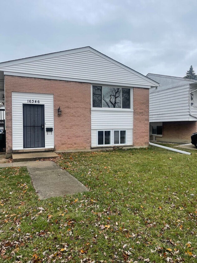 Primary Photo - 16346 Winchester Ave