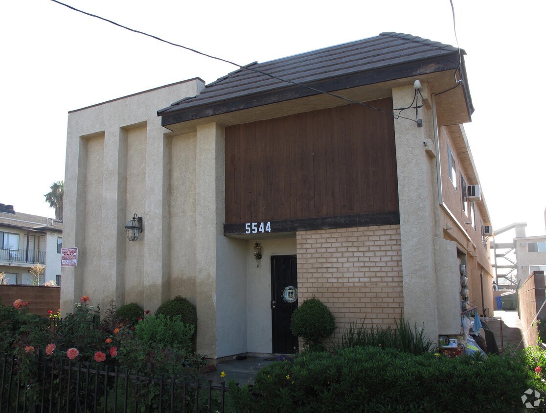 Building Photo - 5544 ELMER AV