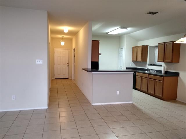 Building Photo - 1846 Bayfront Dr