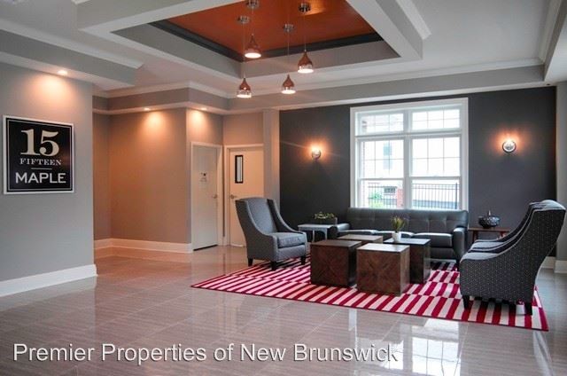Building Photo - 2 br, 1 bath Apartment - 15 Maple Street