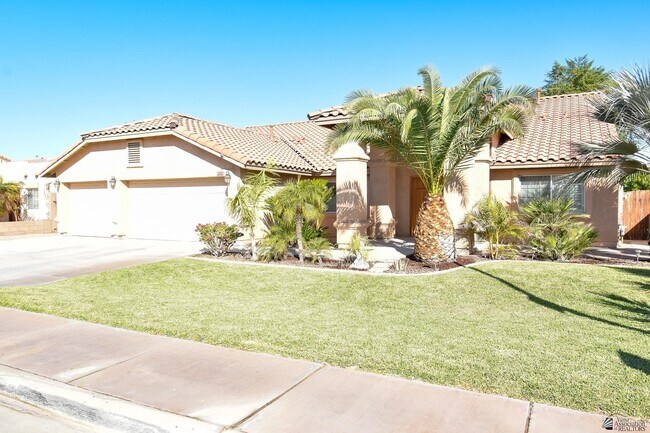 Foto del edificio - 8406 E Lorenzo Ln
