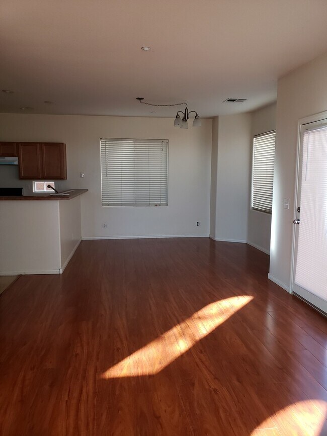 Foto del edificio - 8904 Nautilus Vista Ct