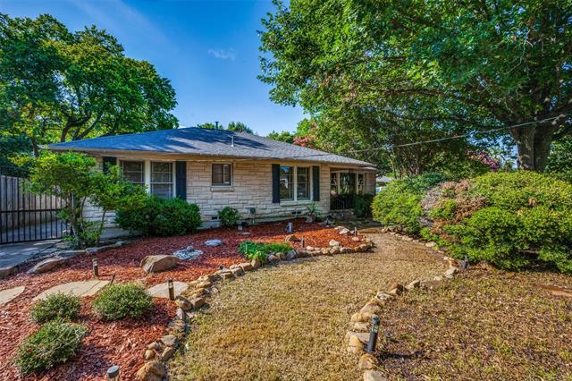 Foto principal - 2129 Elmwood Blvd