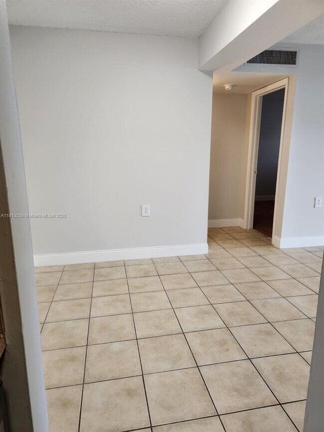 Building Photo - 7095 NW 179th St
