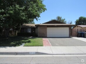 Building Photo - 2214 W Ave K-15