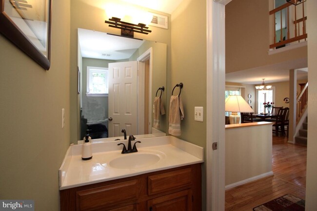 Foto del edificio - 7534 Cross Gate Ln