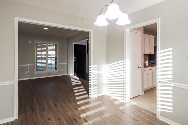 Foto del edificio - 19610 Plymouth Ridge Ln