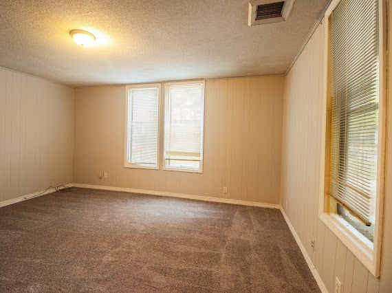 Foto del edificio - 1300 Gulfport St