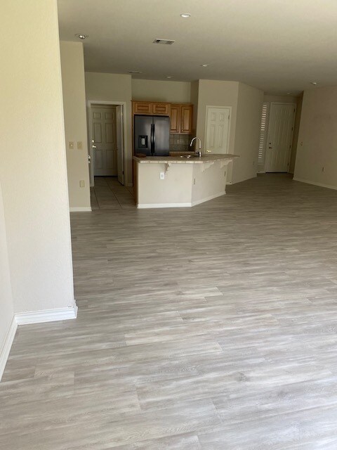 Building Photo - 105 Purple Sage Dr
