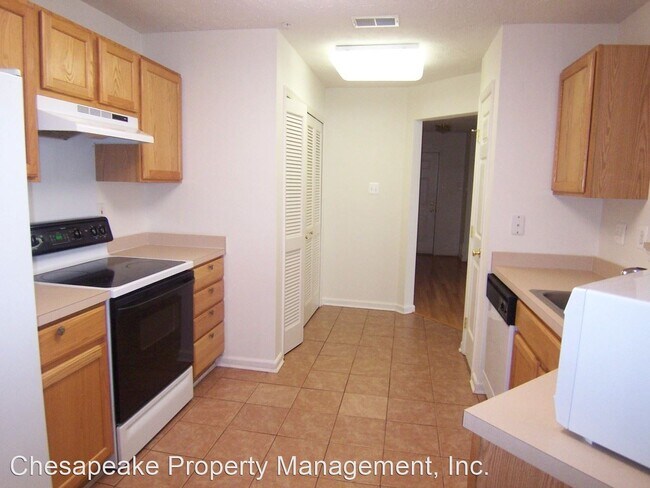 Building Photo - 2 br, 2 bath House - 2032 Hunting Ridge Drive