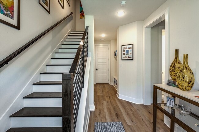 Building Photo - 1053 Manacor Ln