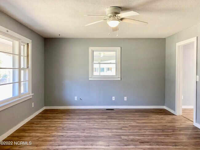 Foto del edificio - 316 Cougar Ln