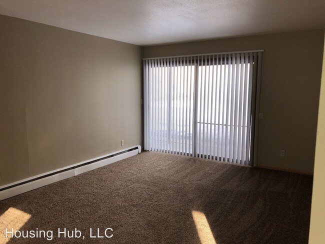 Building Photo - 7700 Bloomington Ave S S