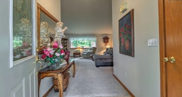 Building Photo - 108 Blossom Ln