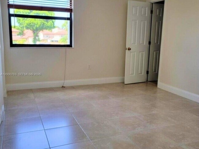Foto del edificio - 9970 NW 9th St Cir