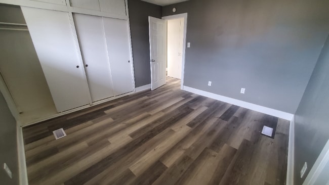 Building Photo - 408 Chaucer Rd