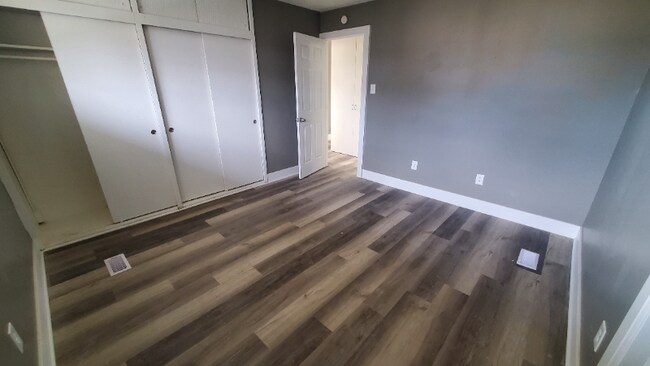 Foto del edificio - 408 Chaucer Rd