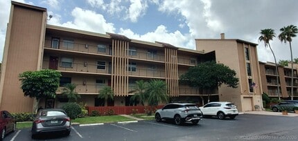Building Photo - 260 NW 76th Ave