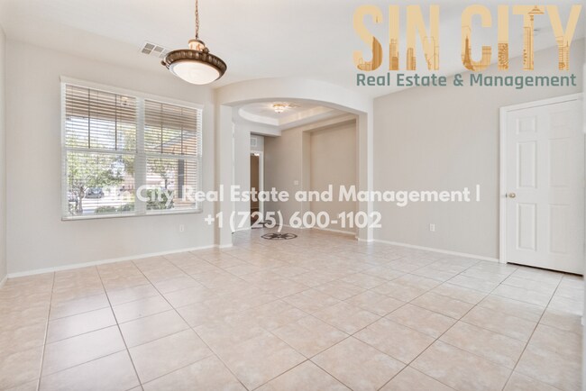 Foto del edificio - 5708 Clarendon Ln