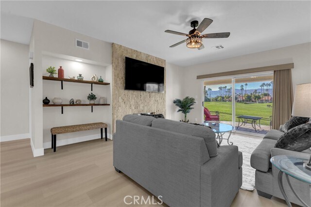 Foto del edificio - 143 Desert Falls Cir